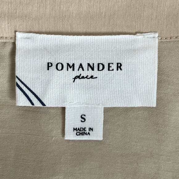 NWOT Tuckernuck Pomander Place Ashlen Button Down Blouse Neutral Tan Size Small - Picture 6 of 7